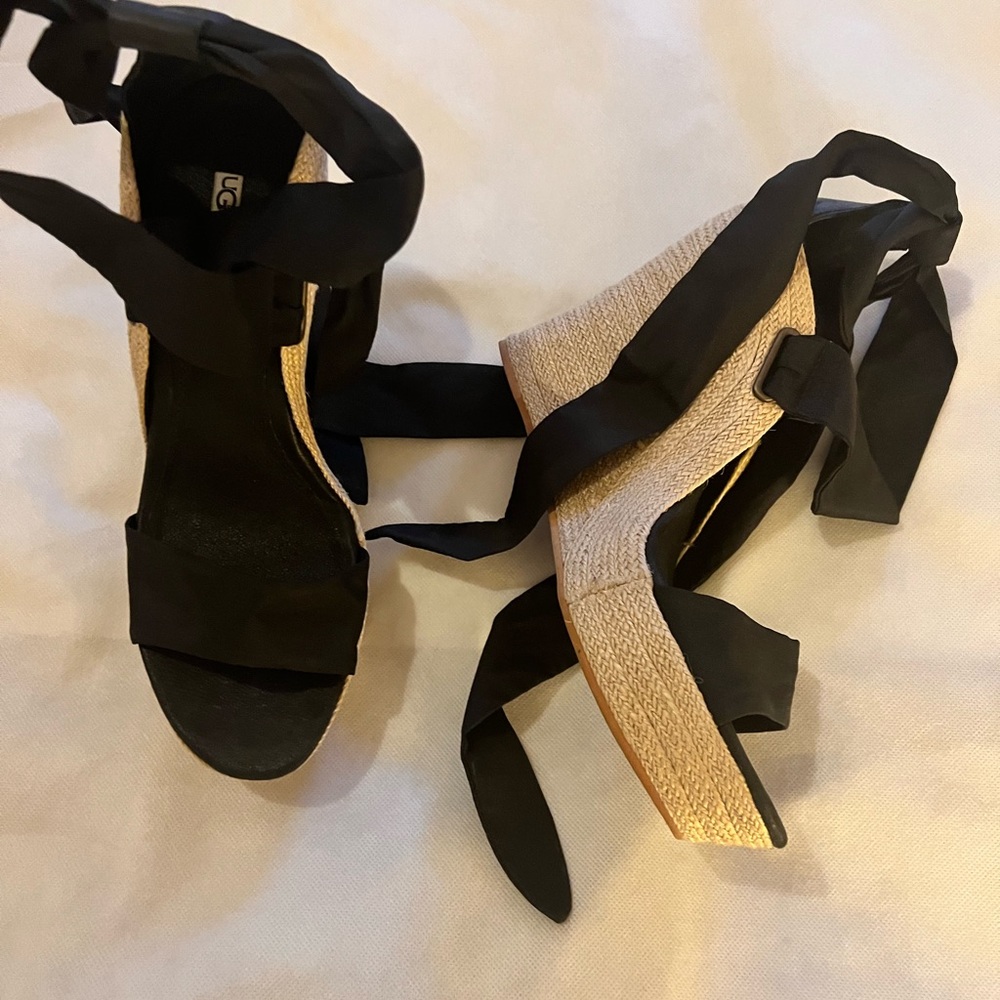 Ugg Satin wedge